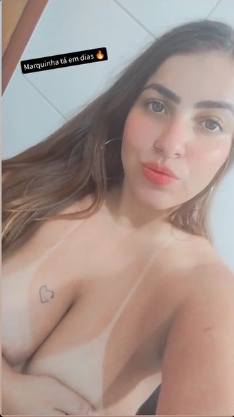 Jamilly Lis Nakenläckor OnlyFans Foto 3