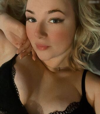 Janinavoo Nakenläckor OnlyFans Foto 27