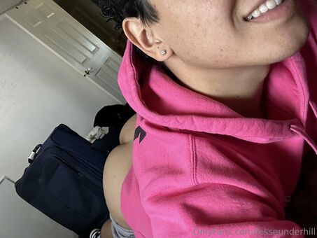 jesseunderhill Nakenläckor OnlyFans Foto 8