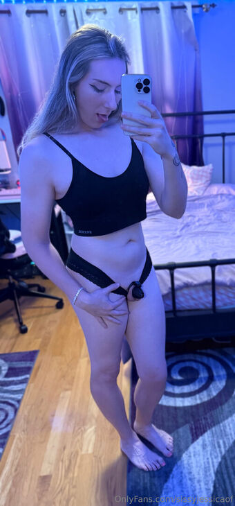 jesswintersof2 Nakenläckor OnlyFans Foto 17