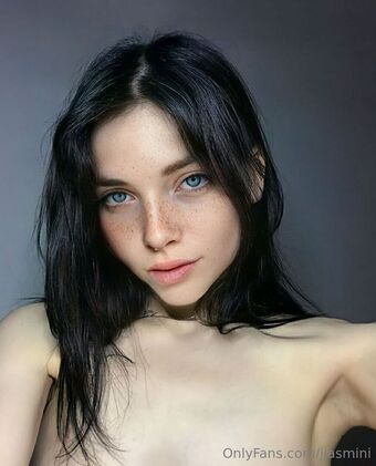 jjasmini Nakenläckor OnlyFans Foto 20