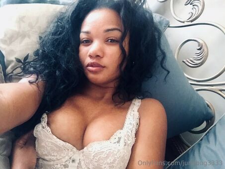 junebug3333 Nakenläckor OnlyFans Foto 19