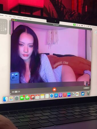 Junoave Nakenläckor OnlyFans Foto 5