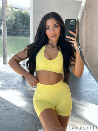 k_world Nakenläckor OnlyFans Foto 10