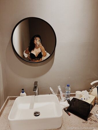 kaemee Nakenläckor OnlyFans Foto 15
