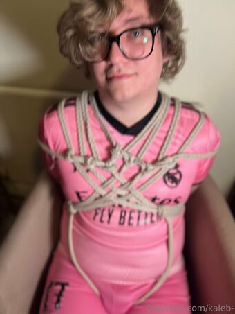 kaleb- Nakenläckor OnlyFans Foto 13