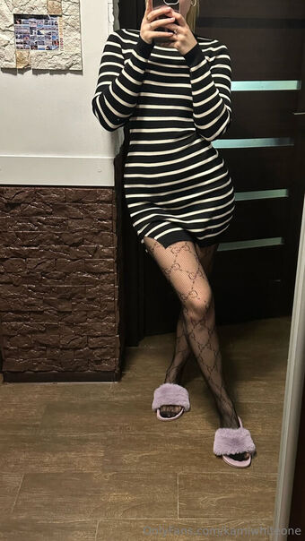 kamiwhiteone Nakenläckor OnlyFans Foto 12
