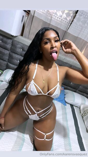 Karen Vasquez Nakenläckor OnlyFans Foto 22