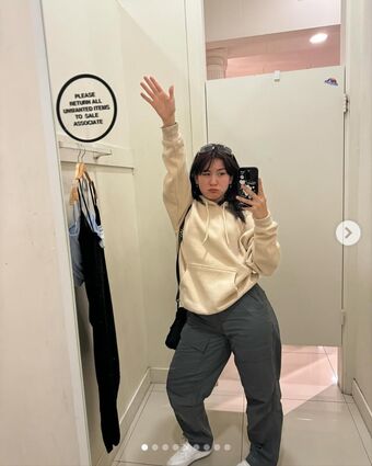 Kariwahh Nakenläckor OnlyFans Foto 42