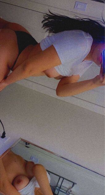 Kassandra Nakenläckor OnlyFans Foto 26