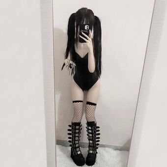 Katchamy Nakenläckor OnlyFans Foto 7