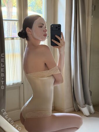 Katrin Korableva Nakenläckor OnlyFans Foto 211