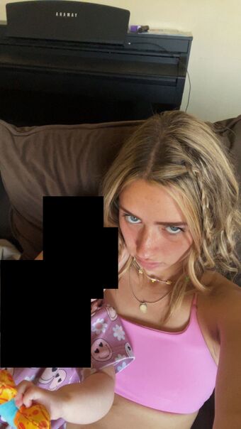 Kayharm1 Nakenläckor OnlyFans Foto 26