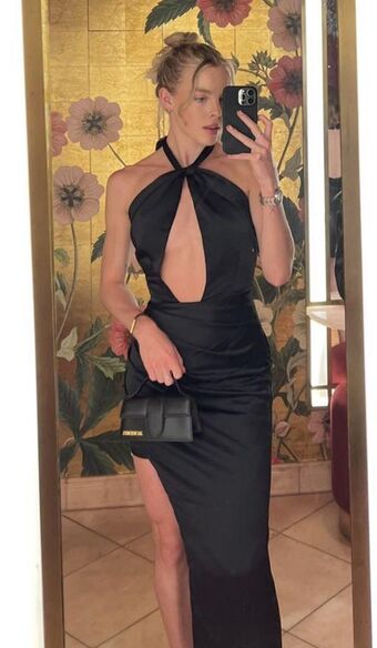 Keely Hodginkinson Nakenläckor OnlyFans Foto 5