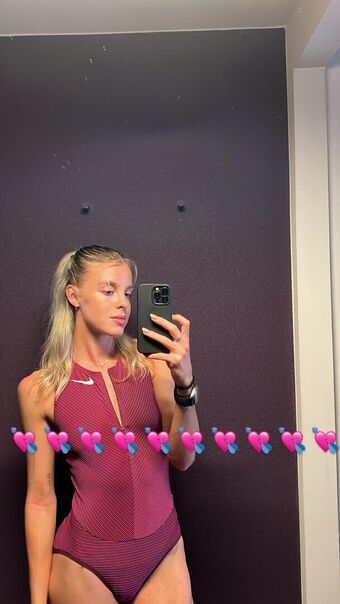 Keely Hodginkinson Nakenläckor OnlyFans Foto 13