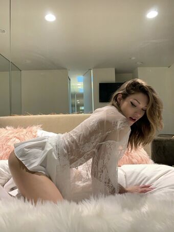 kellysnowx Nakenläckor OnlyFans Foto 7