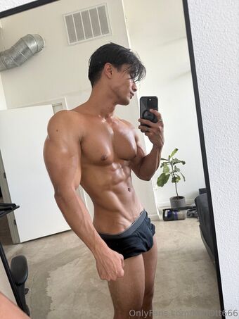 kenott666 Nakenläckor OnlyFans Foto 34
