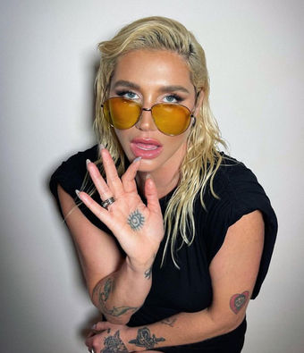 KeshaRose
