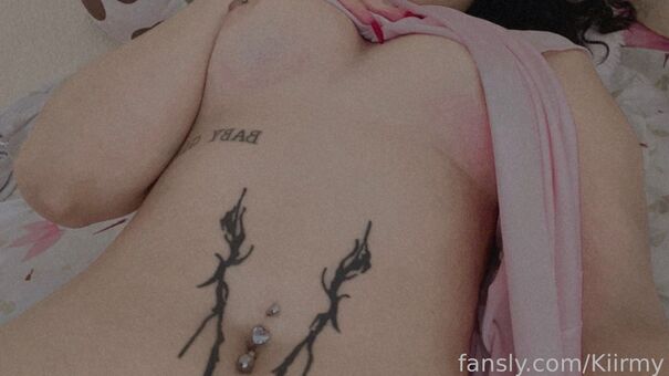 kiirmy Nakenläckor OnlyFans Foto 22