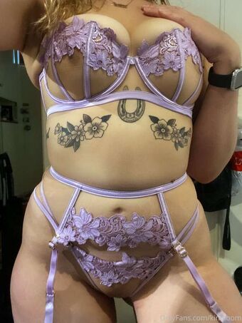 kinbloom Nakenläckor OnlyFans Foto 20