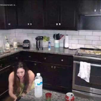 Kitchenwifi Nakenläckor OnlyFans Foto 38