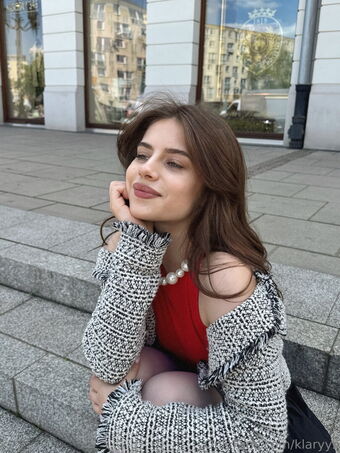 klaryys Nakenläckor OnlyFans Foto 2
