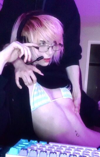 krypt_cat Nakenläckor OnlyFans Foto 7