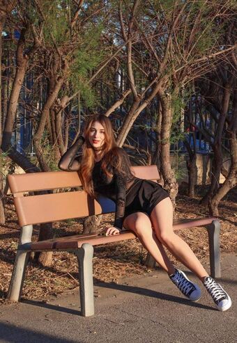 Ksenia Noche Nakenläckor OnlyFans Foto 5