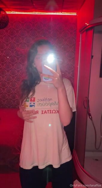 lanaffox Nakenläckor OnlyFans Foto 40