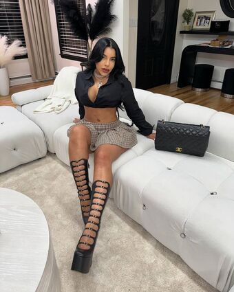langosta Nakenläckor OnlyFans Foto 8