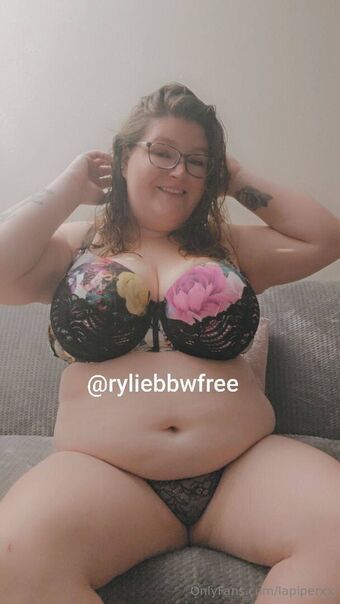 lapiperxx Nakenläckor OnlyFans Foto 3