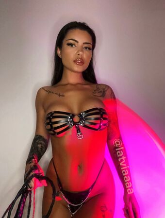 latviaaaa Nakenläckor OnlyFans Foto 18