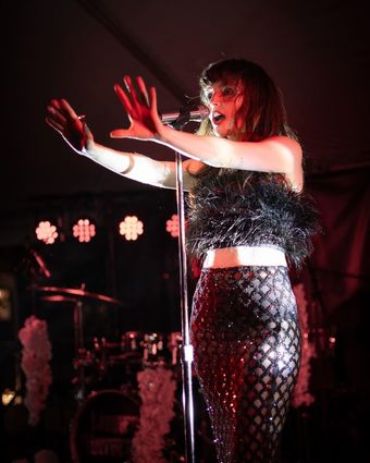 Lauren Mayberry