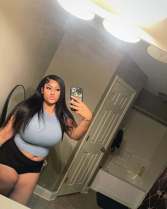 Lay2cool Nakenläckor OnlyFans Foto 2