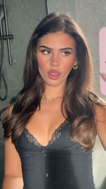 Leah Halton