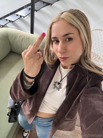 leetoile Nakenläckor OnlyFans Foto 35
