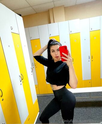 lefreya Nakenläckor OnlyFans Foto 16