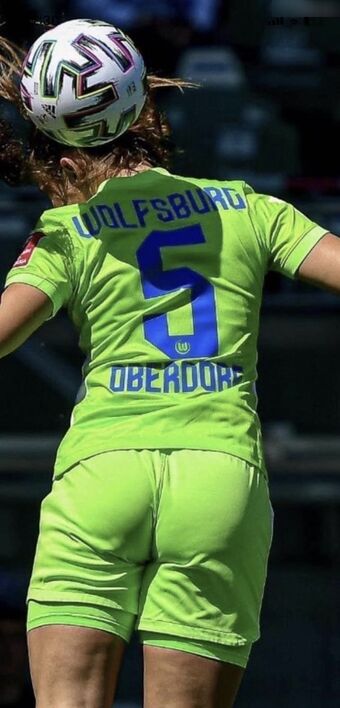 Lena Oberdorf Nakenläckor OnlyFans Foto 36