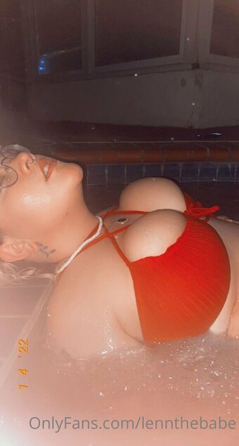 lennthebabe Nakenläckor OnlyFans Foto 16