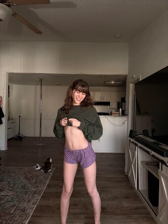 Lexbrielle Nakenläckor OnlyFans Foto 24