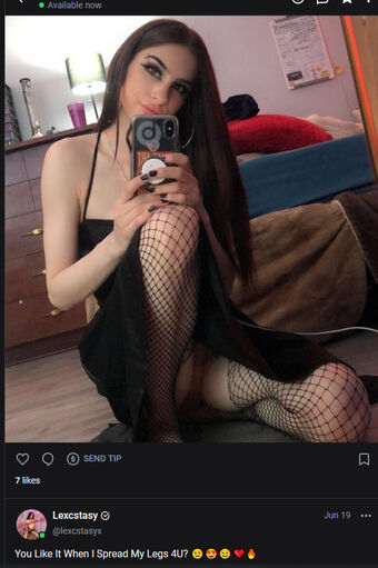 Lexcstasy Nakenläckor OnlyFans Foto 13