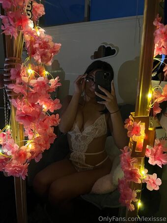 lexissse Nakenläckor OnlyFans Foto 17