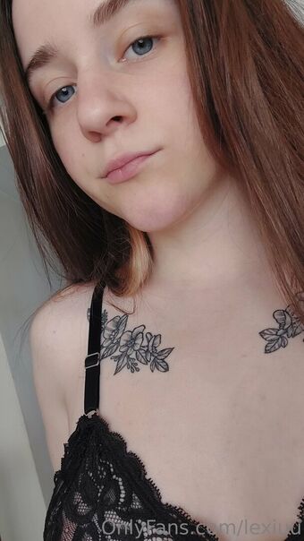 lexiuu Nakenläckor OnlyFans Foto 10