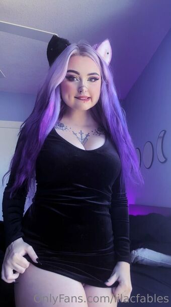Lilacfables Nakenläckor OnlyFans Foto 18