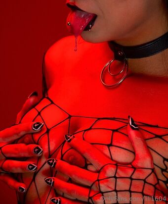 Liligoth Nakenläckor OnlyFans Foto 41