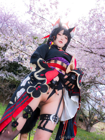 lilim_azra Nakenläckor OnlyFans Foto 24