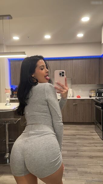 Lilliandelaney Nakenläckor OnlyFans Foto 10