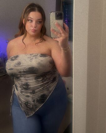Lilly47 Nakenläckor OnlyFans Foto 38
