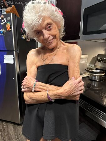 lindahope1939 Nakenläckor OnlyFans Foto 82