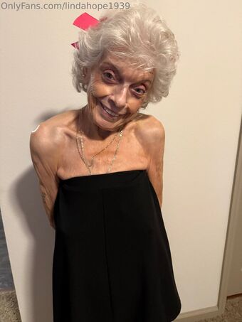 lindahope1939 Nakenläckor OnlyFans Foto 83